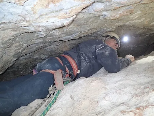 Fotografia de CINGLE DE CAL DURO, COVA DEL (6 de 7)