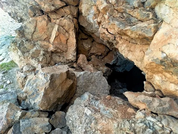 Fotografia de FONT DEL CRISTALL, COVA DE LA (2 de 5)