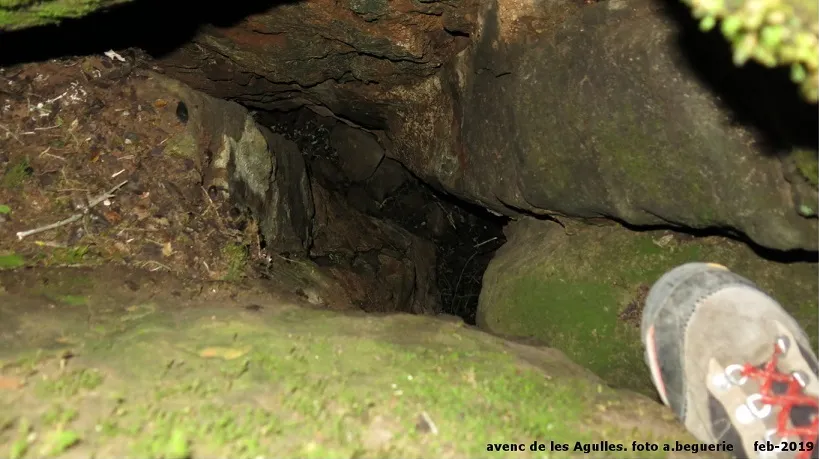 Fotografia de AGULLES, AVENC DE LES (3 de 3)