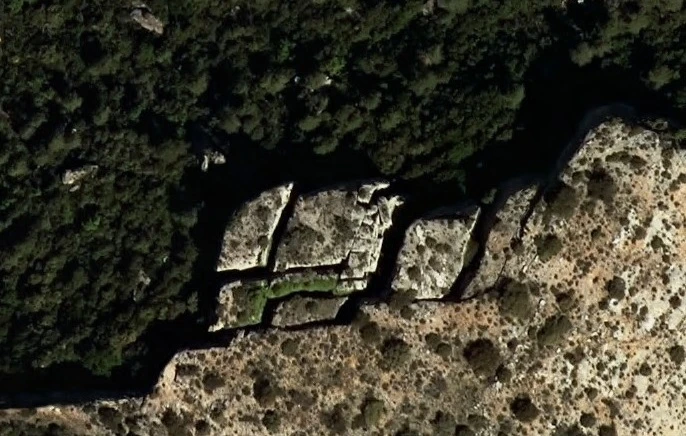 Topografia de JUNÇA, AVENC DE LA (2 de 2)